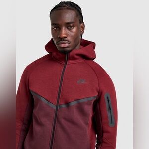 Nike Men's Burgundy Performance Jacket Nike Tech Fleece Full Zip Hoodie